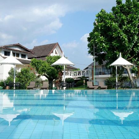 Front One Resort Magelang Kültér fotó